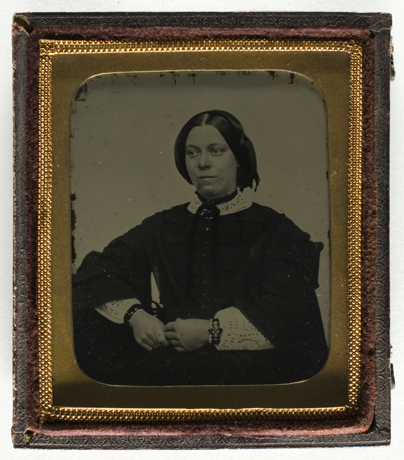 A work made of ambrotype.