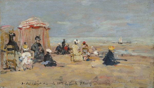 This painting shows a beach scene with people gathered on the sandy shore, facing away from us, looking towards the water. The horizon is in the center of the image, with the pale green-blue sea meeting the slightly darker blue sky. A white sailboat is visible in the distance. Closer to us, people are seen sitting or standing on the tan sand, some under a striped red-and-white canopy or sitting on brown chairs. The people are depicted with minimal detail, composed of streaks of paint that suggest dresses in shades of gray, white, yellow, and black, and hats in shades of black, white, yellow, and red. They appear to be mostly women and children with light skin. The brushwork is loose and visible, with thick strokes of different colors overlapping and blending, giving the scene a hazy and blurred appearance. The sand contains short horizontal streaks of red, brown, tan, and yellow, while the sky and sea have many shades of blue, gray, and white. A line of text has been written in black at the bottom of the painting.