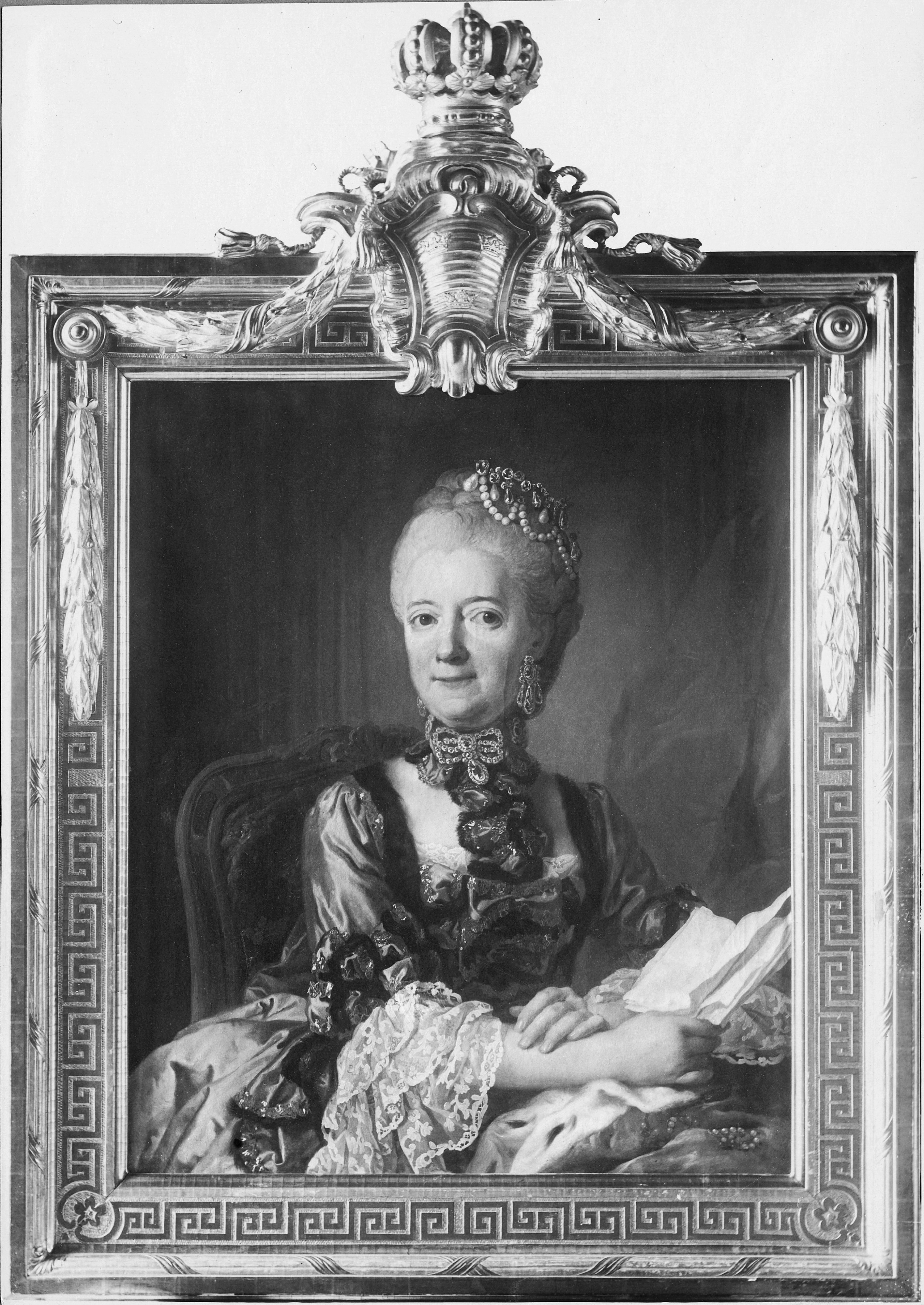 Lovisa Ulrika, 1720-1782, drottning av Sverige, prinsessa av Preussen by Lorens Pasch the Younger