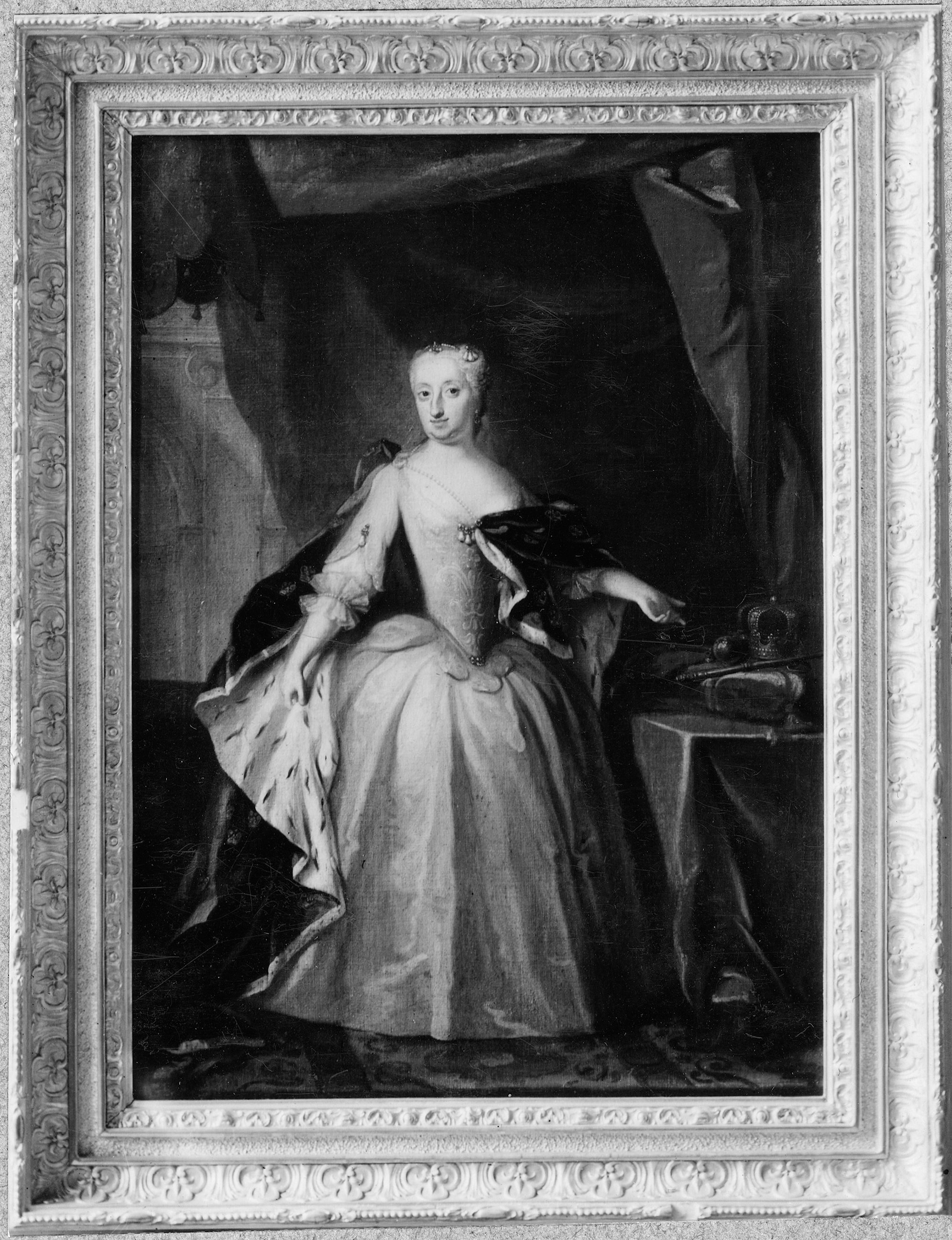 Ulrika Eleonora d.y., 1688-1741, drottning av Sverige, gift med kung Fredrik I by Georg Engelhard Schröder